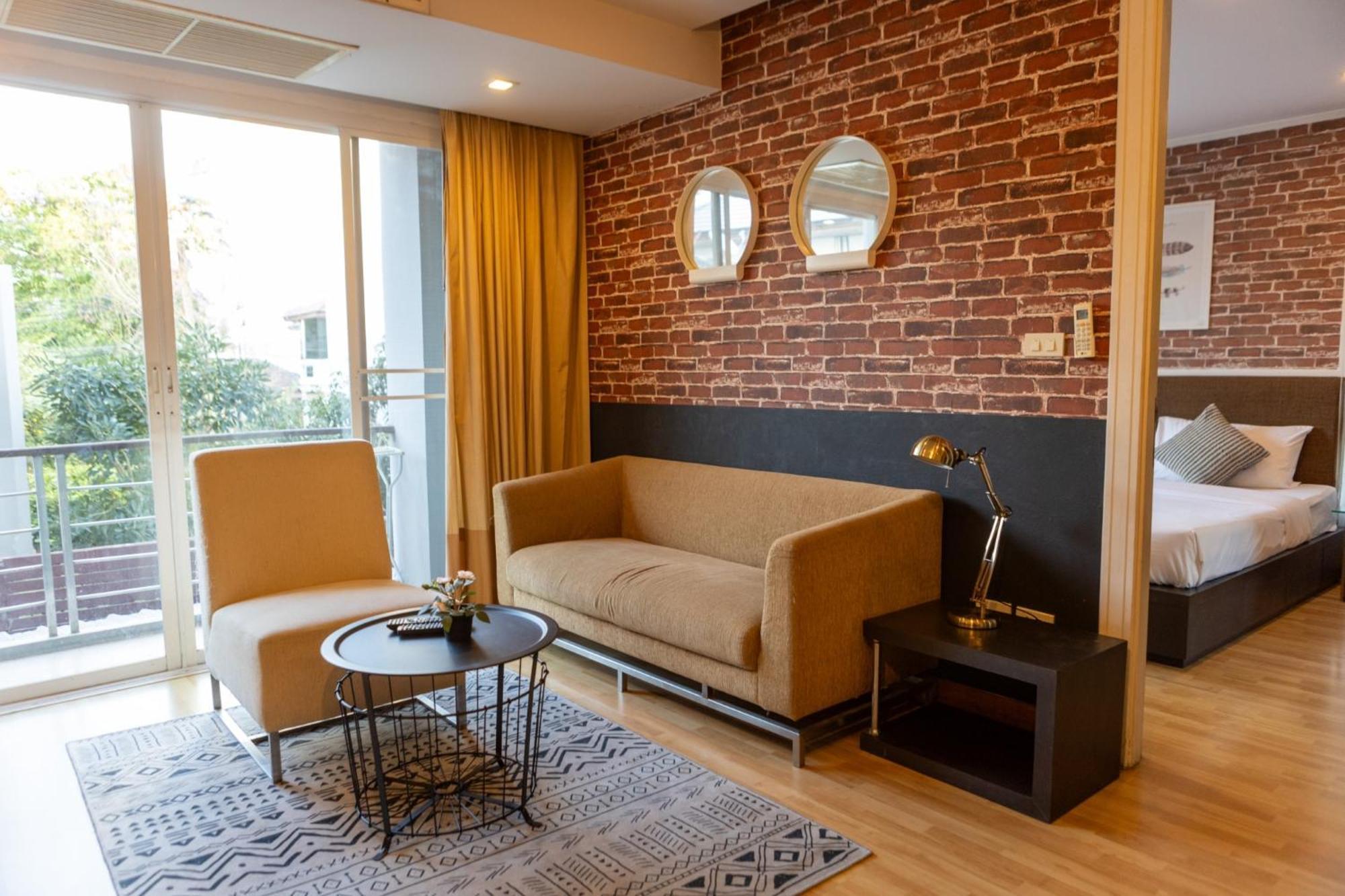 Go Inn Thonglor 23 โกอินน์ ทองหล่อ 23 X Bangkok Extérieur photo